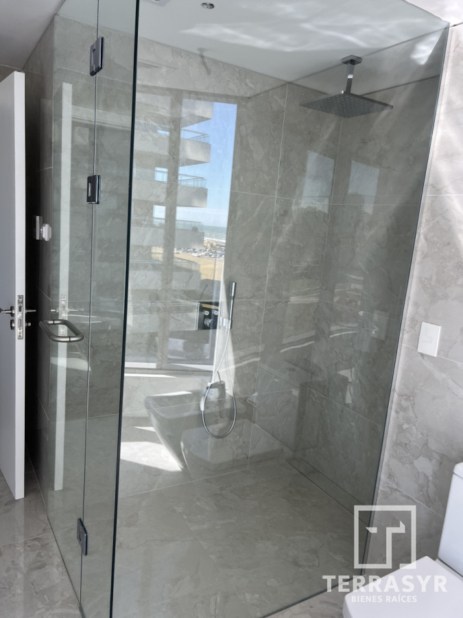 Apartamento ID.1078 - OPORTUNIDAD Venta torre TRUMP TOWER