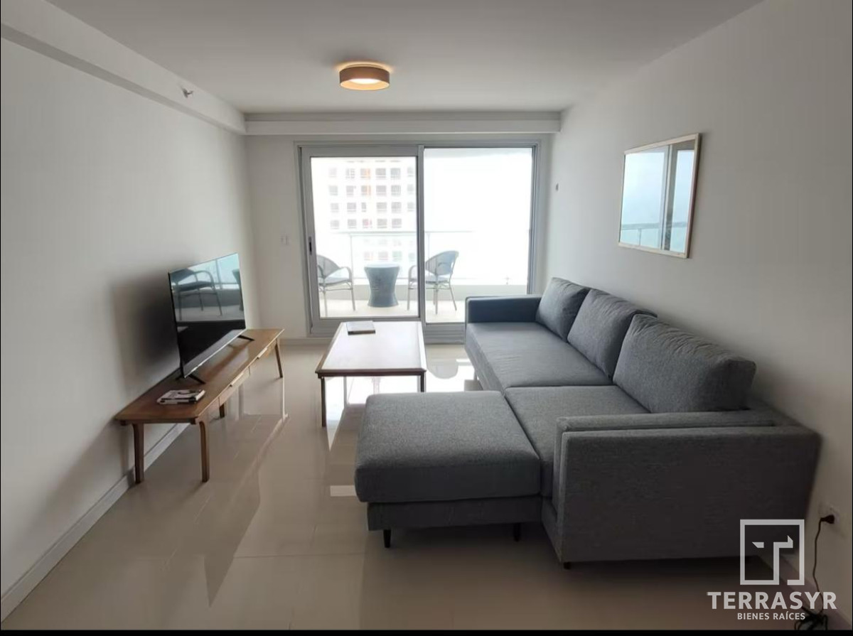 Apartamento ID.1271 - Alquiler anaual Torre look brava 