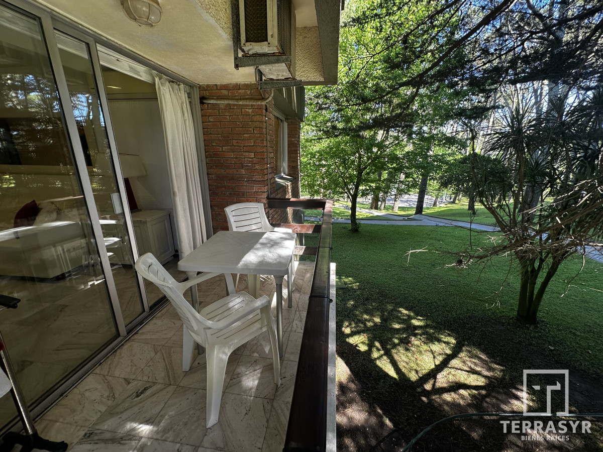 Apartamento ID.1643 - Apartamento de 2 dormitorios en Alquiler Temporal, ideal para familias. 