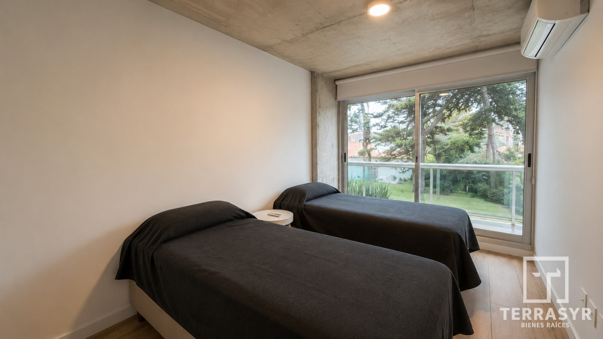 Apartamento ID.1918 - Apartamento 2 dormitorios - Amoblado, equipado y con garage