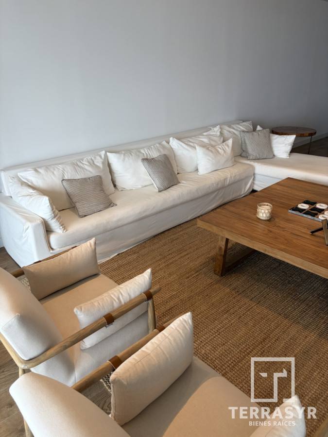Apartamento ID.1077 - Alquiler Torre Trump 