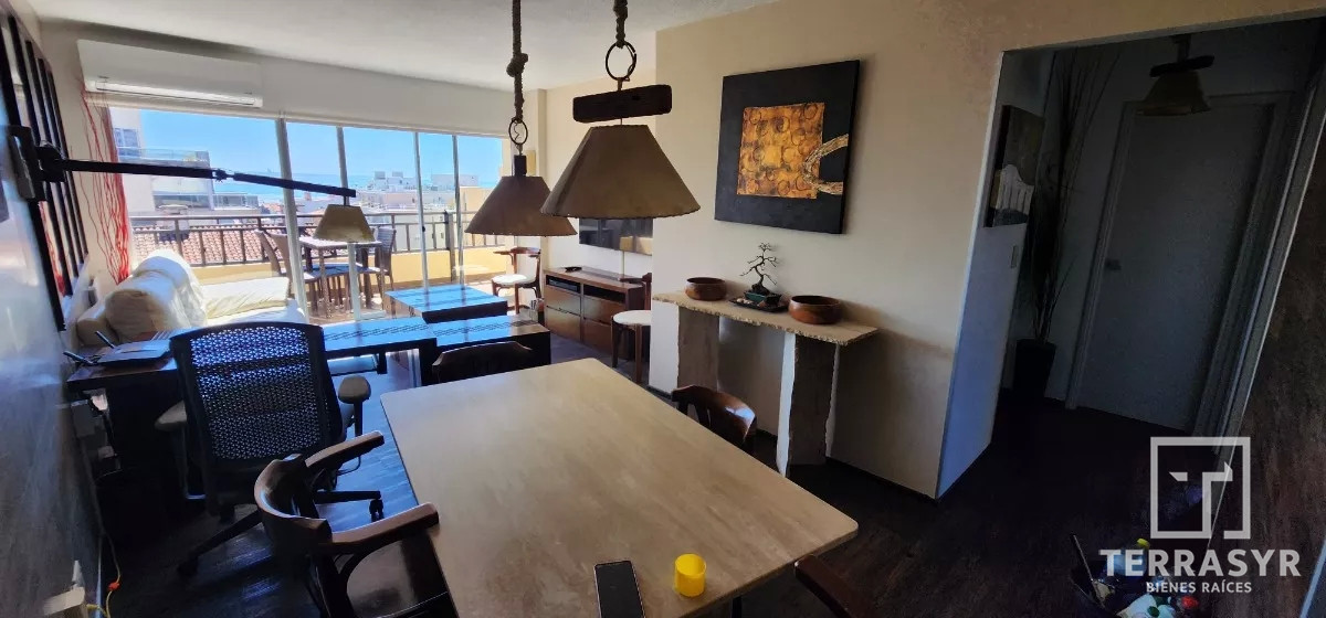 Apartamento ID.272 - Penthouse dúplex esquinero 3 dormitorios, garage