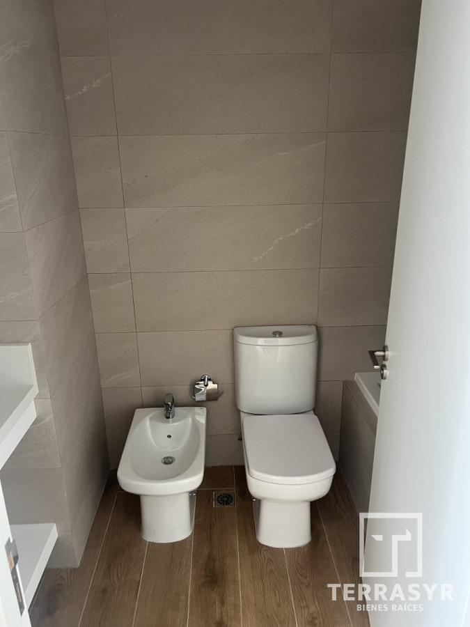 Apartamento ID.1078 - OPORTUNIDAD Venta torre TRUMP TOWER