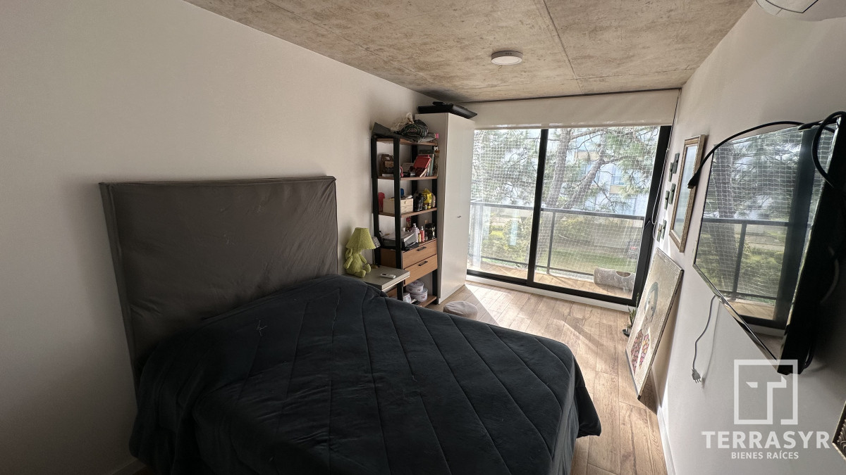 Apartamento ID.1320 - Alquiler ANUAL 2 Dor Frente al mar!! 