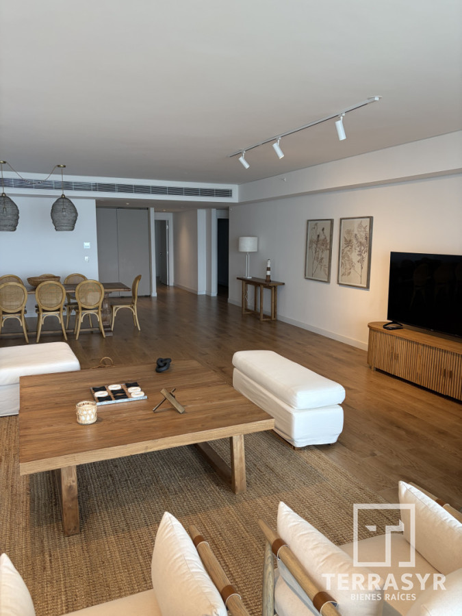 Apartamento ID.1077 - Alquiler Torre Trump 