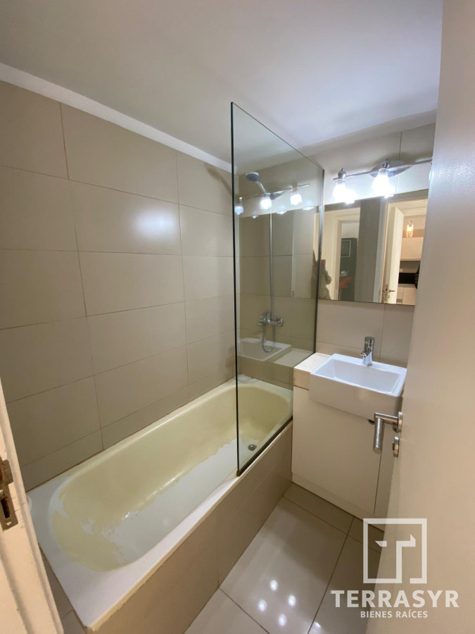 Apartamento ID.1421 - Apartamento de 1 dormitorio y medio en edificio Unique
