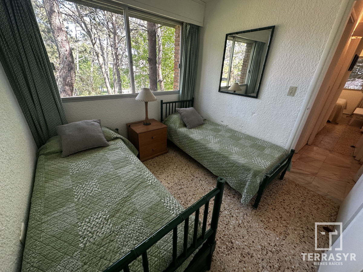 Apartamento ID.1643 - Apartamento de 2 dormitorios en Alquiler Temporal, ideal para familias. 