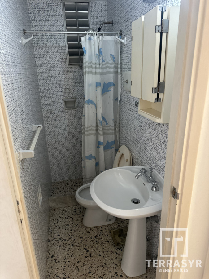 Apartamento ID.1148 - Luminoso apartamento en Península, 2 dormitorios, vista, sol y garage.  