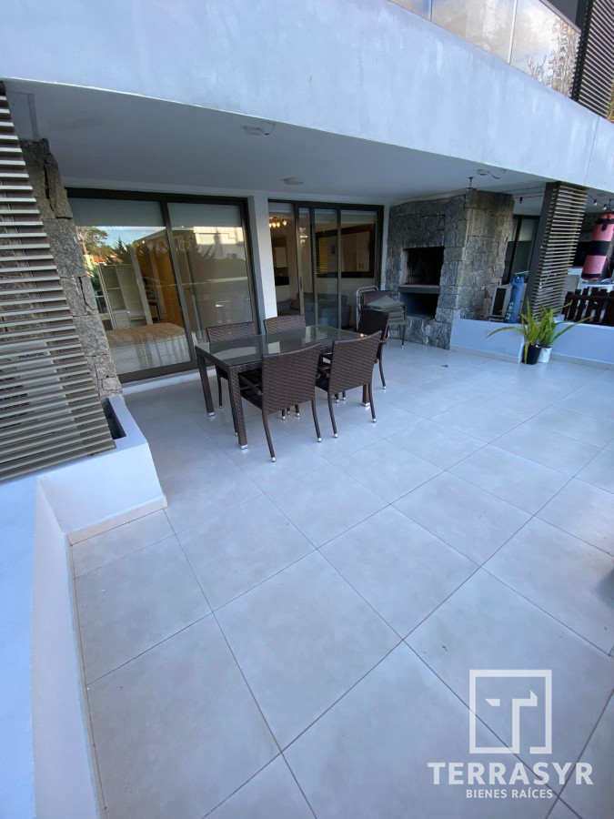 Apartamento ID.1390 - Apartamento de 1 dormitorio y medio en edificio Unique