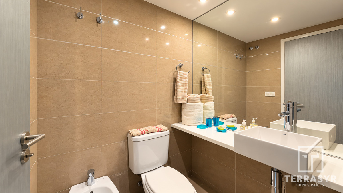 Apartamento ID.1981 - Alexander Boulevard piso alto