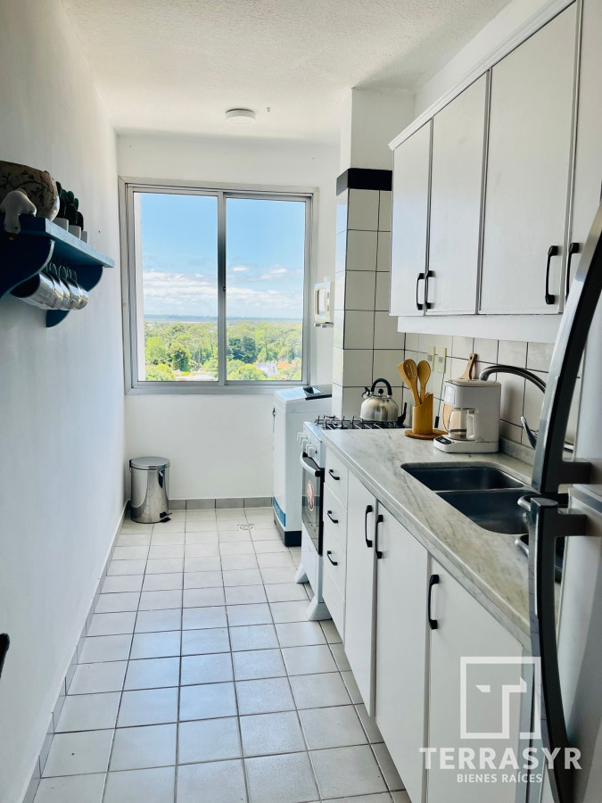 Apartamento ID.1155 - Alquiler anual 3 dormitorios 