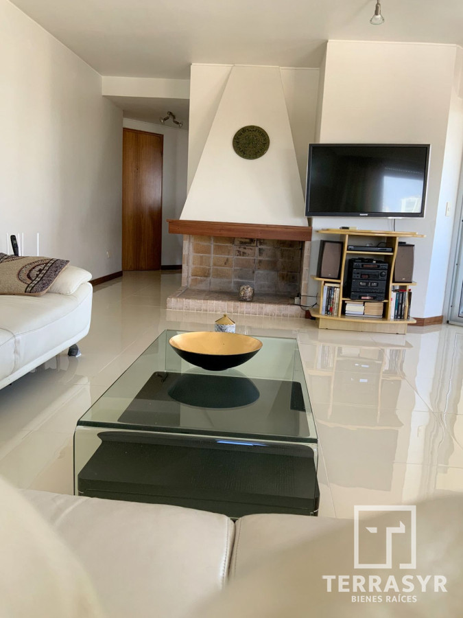 Apartamento ID.374 - Hermoso apartamento 3 dormitorios en rosvelt 