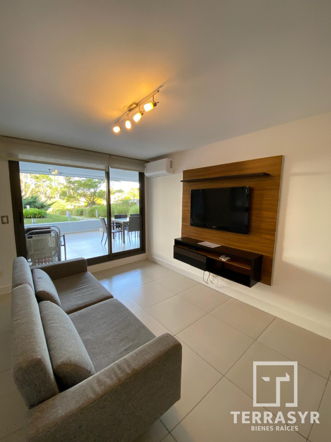 Apartamento ID.1390 - Apartamento de 1 dormitorio y medio en edificio Unique