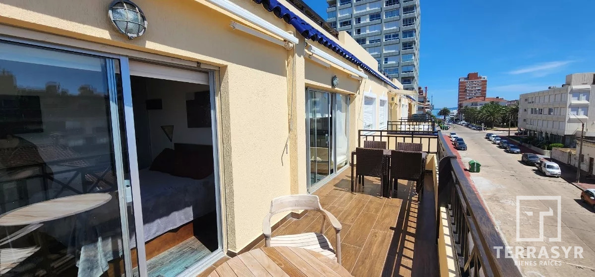 Apartamento ID.272 - Penthouse dúplex esquinero 3 dormitorios, garage