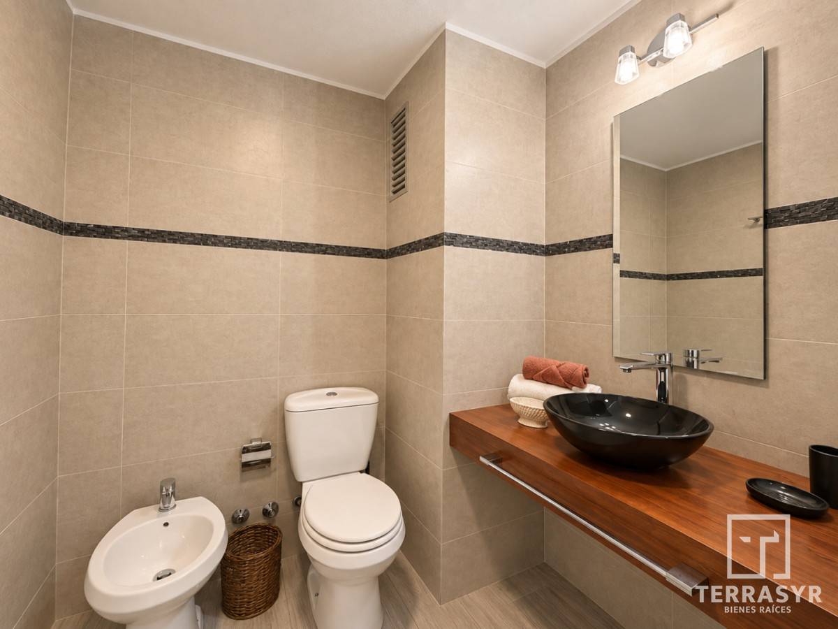 Apartamento ID.1990 - Apartamento piso alto, excelente orientación y vista