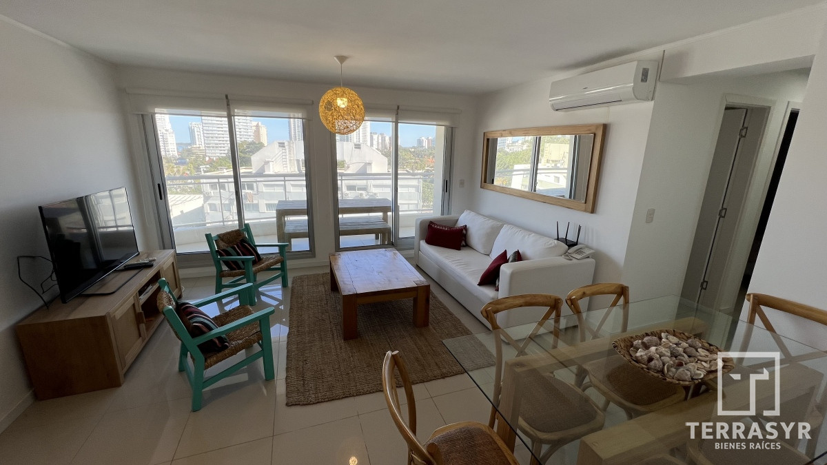 Apartamento ID.7 - Alquiler de Temporada!! Amplio Departamento con Parrillero Exclusivo