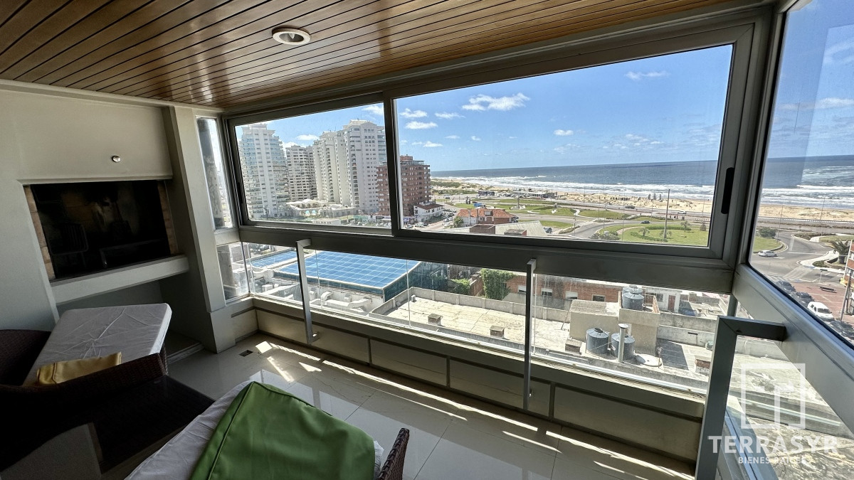 Apartamento ID.41 - Apartamento con vista al mar !! 3 dormitorios mas servicio 