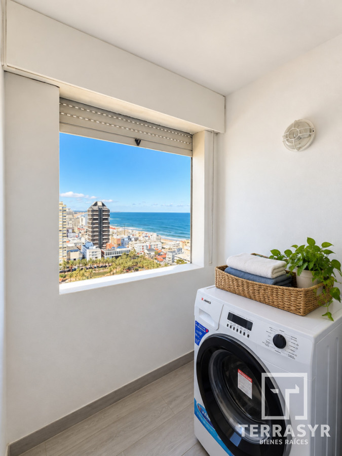 Apartamento ID.1990 - Apartamento piso alto, excelente orientación y vista
