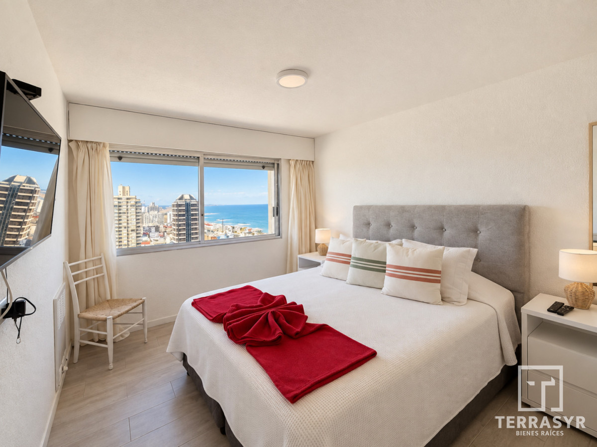 Apartamento ID.1990 - Apartamento piso alto, excelente orientación y vista