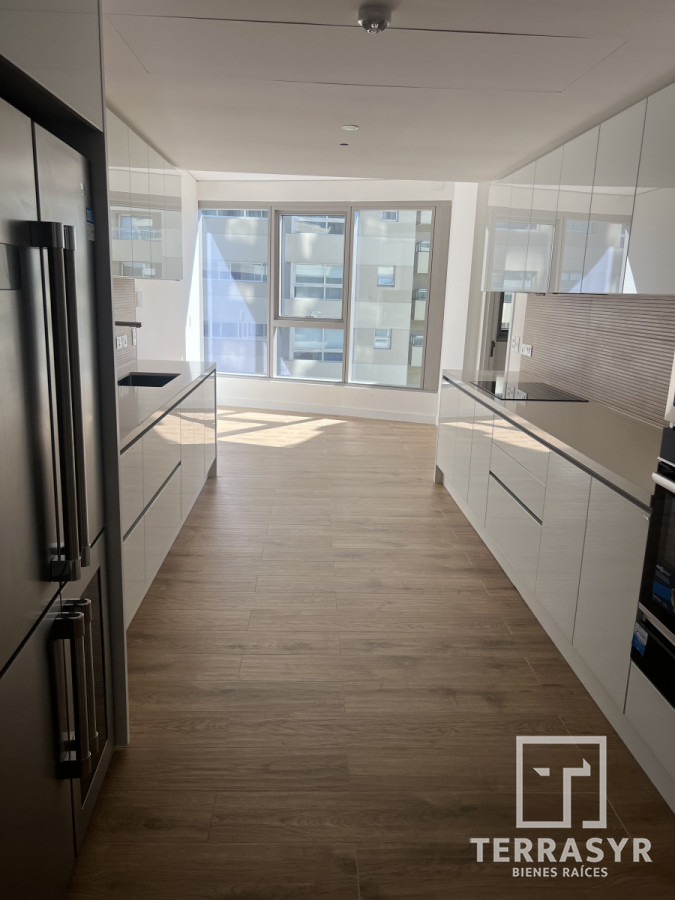Apartamento ID.1078 - OPORTUNIDAD Venta torre TRUMP TOWER