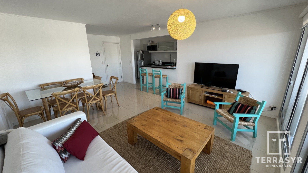Apartamento ID.7 - Alquiler de Temporada!! Amplio Departamento con Parrillero Exclusivo