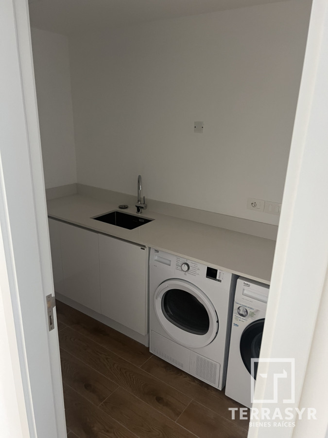 Apartamento ID.1078 - OPORTUNIDAD Venta torre TRUMP TOWER