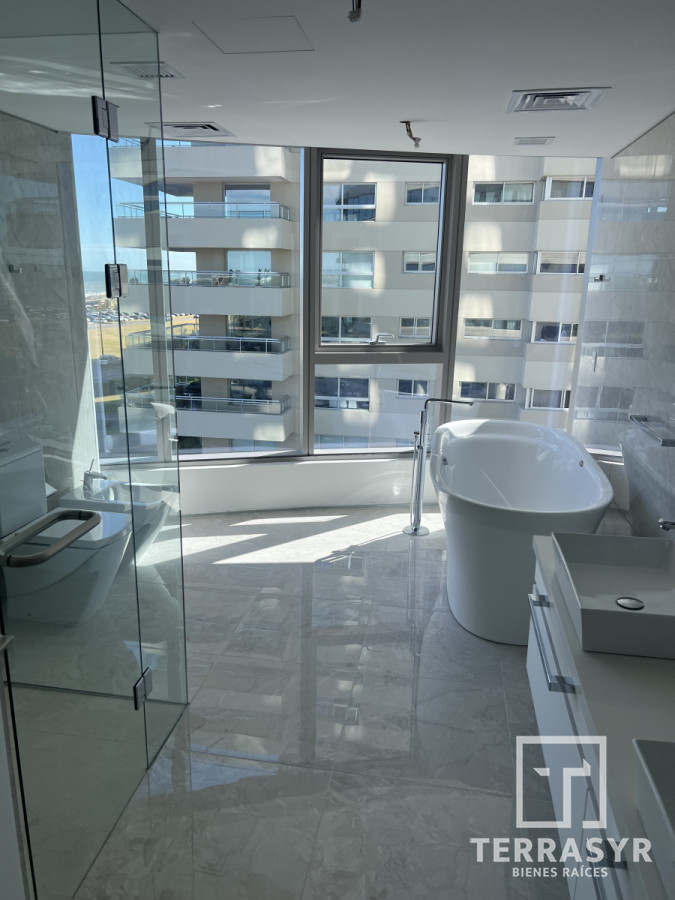 Apartamento ID.1078 - OPORTUNIDAD Venta torre TRUMP TOWER