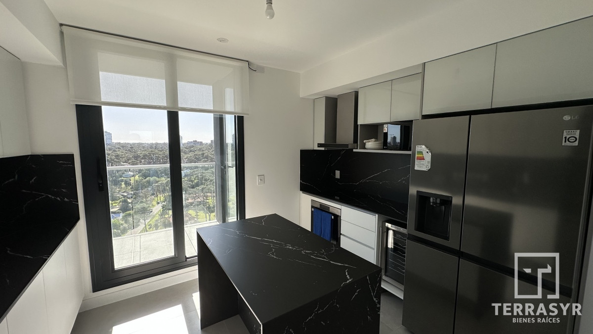 Apartamento ID.6 - Apartamento en venta piso 15 frente al mar !!