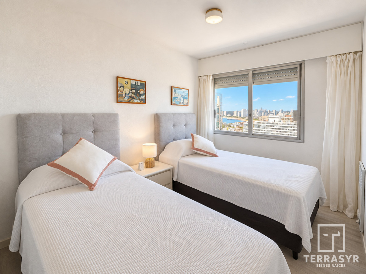 Apartamento ID.1990 - Apartamento piso alto, excelente orientación y vista