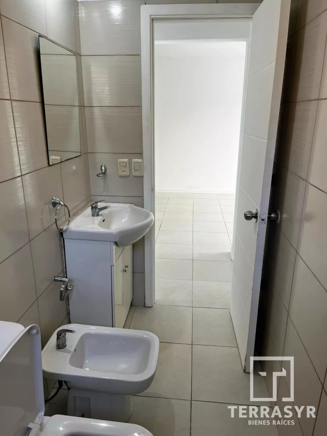 Apartamento ID.1309 - depto tipo casa con 2 dormitorios y parrillero propio!!