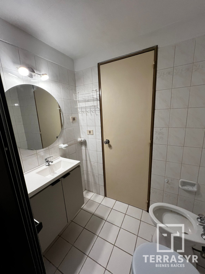 Apartamento ID.993 - Monoambiente con Garaje en Aidy Grill