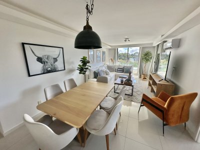 Apartamento 3 dormitorios, 2 garages