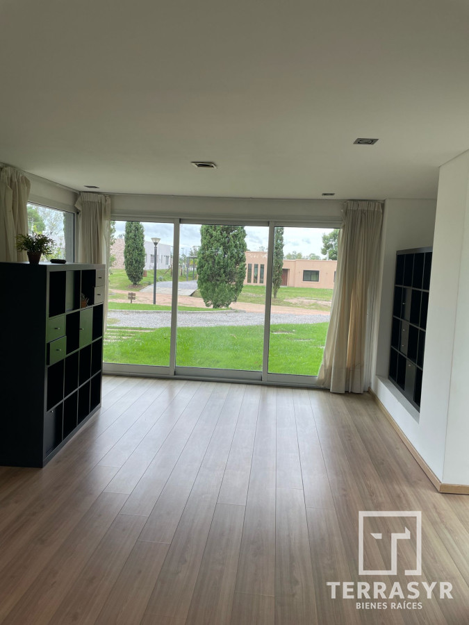 Casa ID.682 - Casa en venta barrio privado CUMBRE DE CARRASCO 