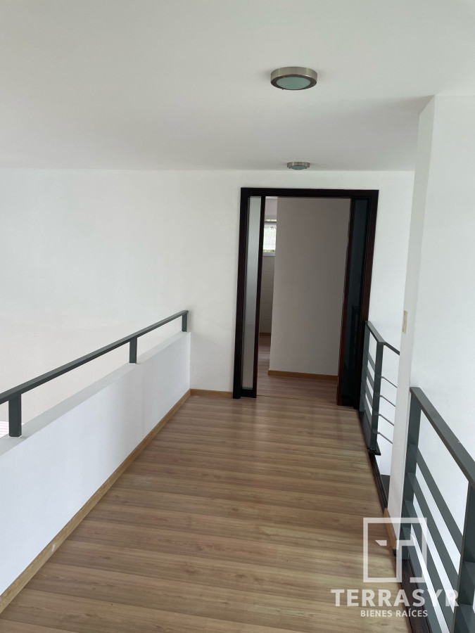 Casa ID.682 - Casa en venta barrio privado CUMBRE DE CARRASCO 