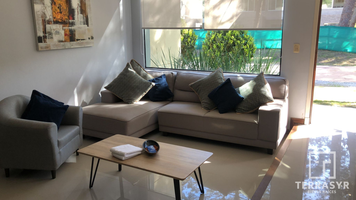 Casa ID.408 - Hermosa casa en solana Green parck 