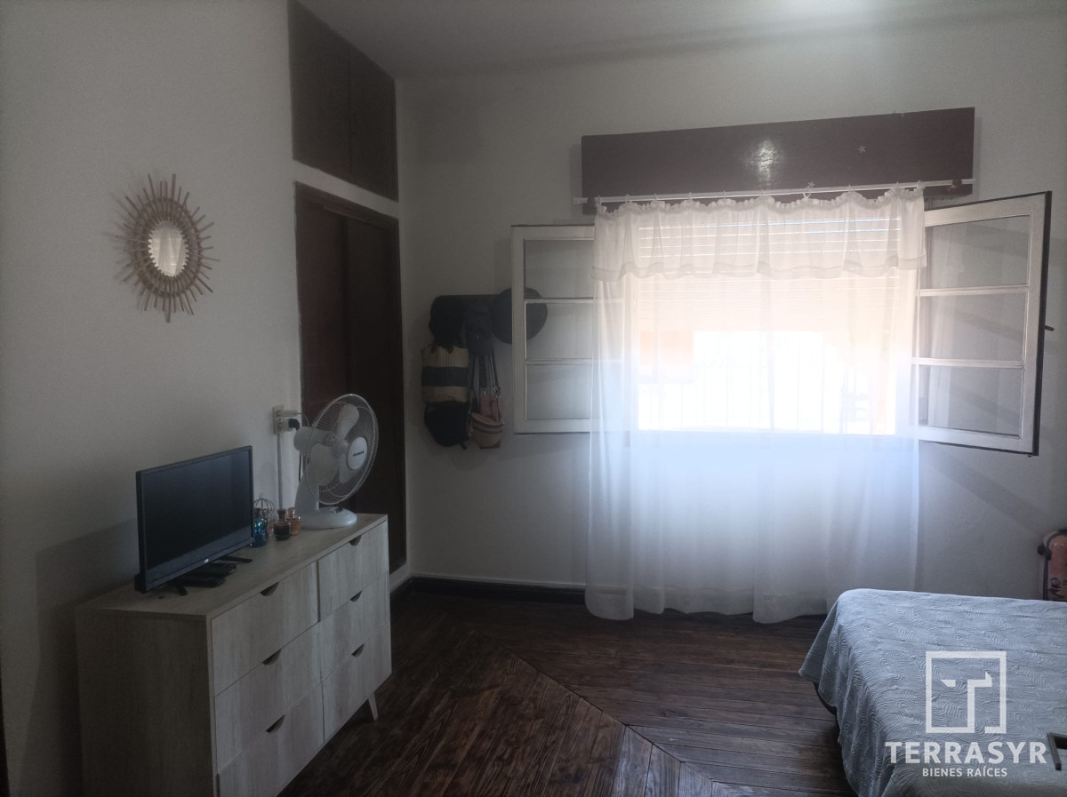 Casa ID.372 - Casa esquinera en el Centro de maldonado