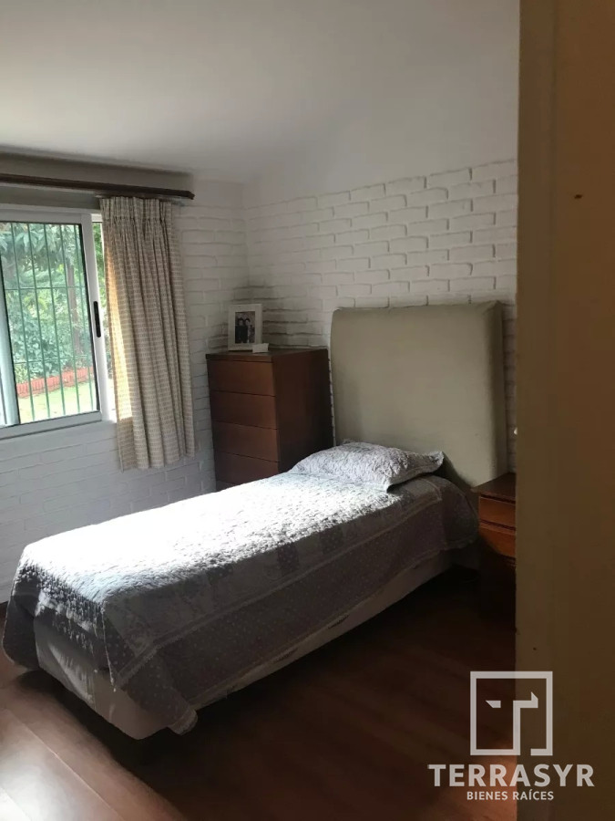 Casa ID.300 - Linda Casa en la zona del Shopping