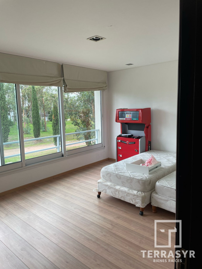 Casa ID.682 - Casa en venta barrio privado CUMBRE DE CARRASCO 