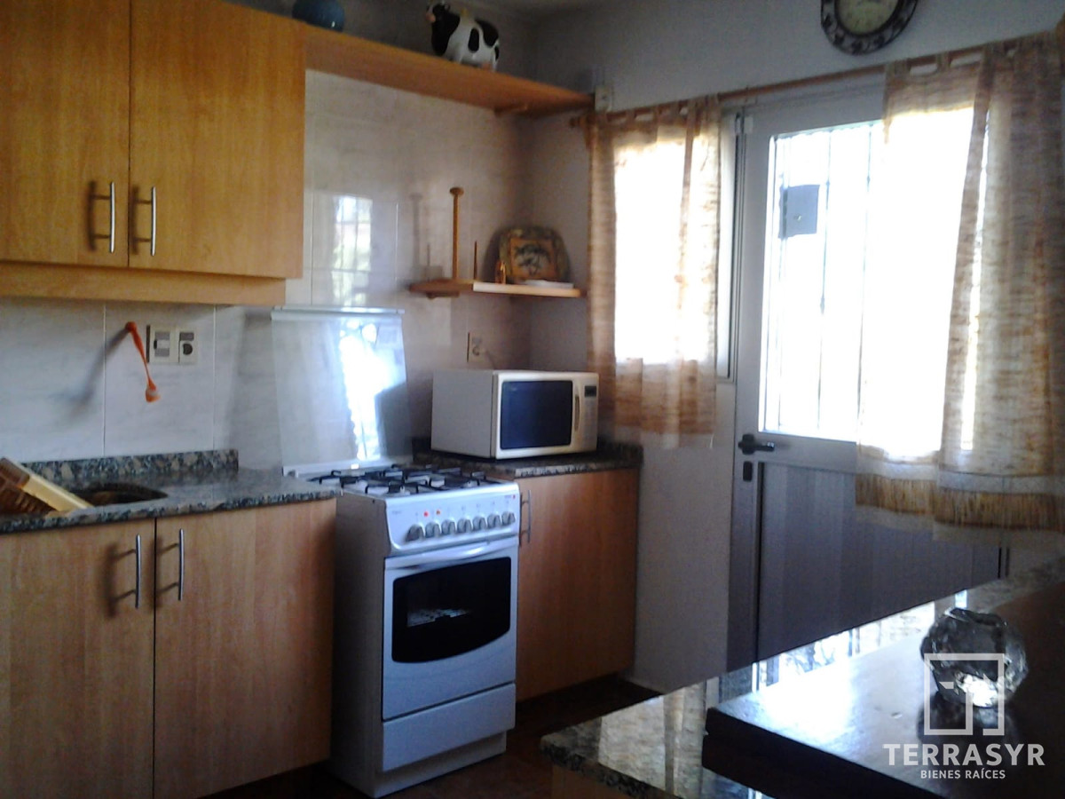 Casa ID.961 - Casa amplia con toldas las comodidades