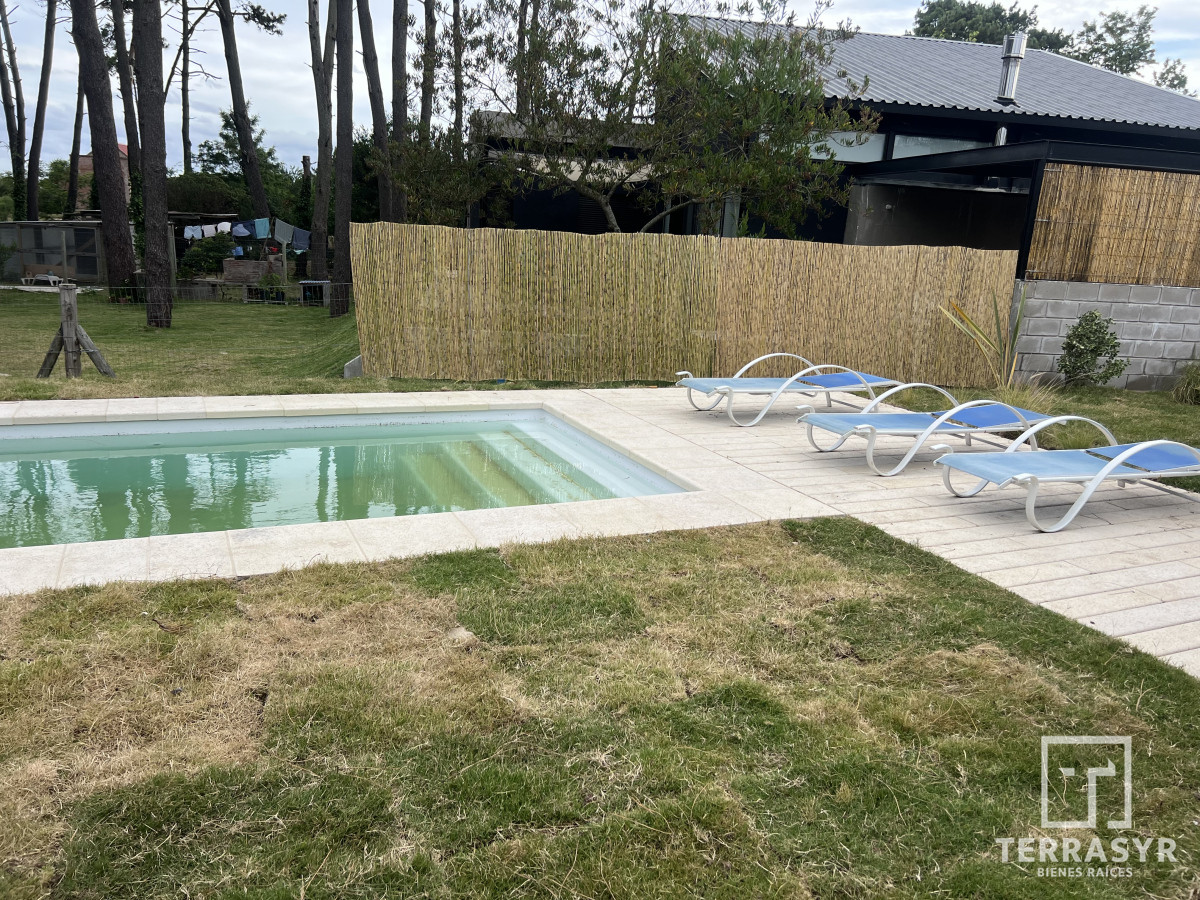 Casa ID.1140 - Casa en playa mansa 