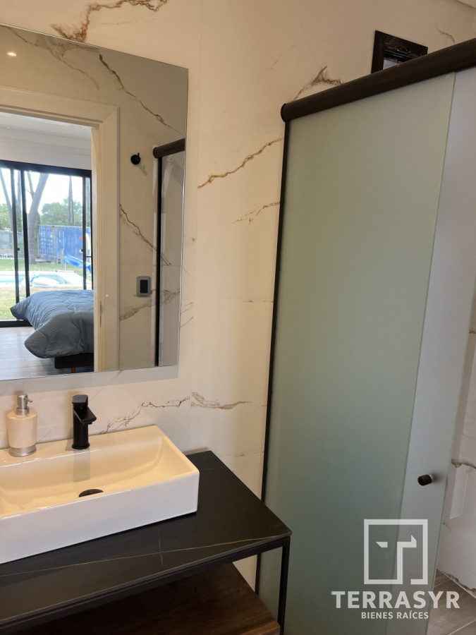 Casa ID.1140 - Casa en playa mansa 