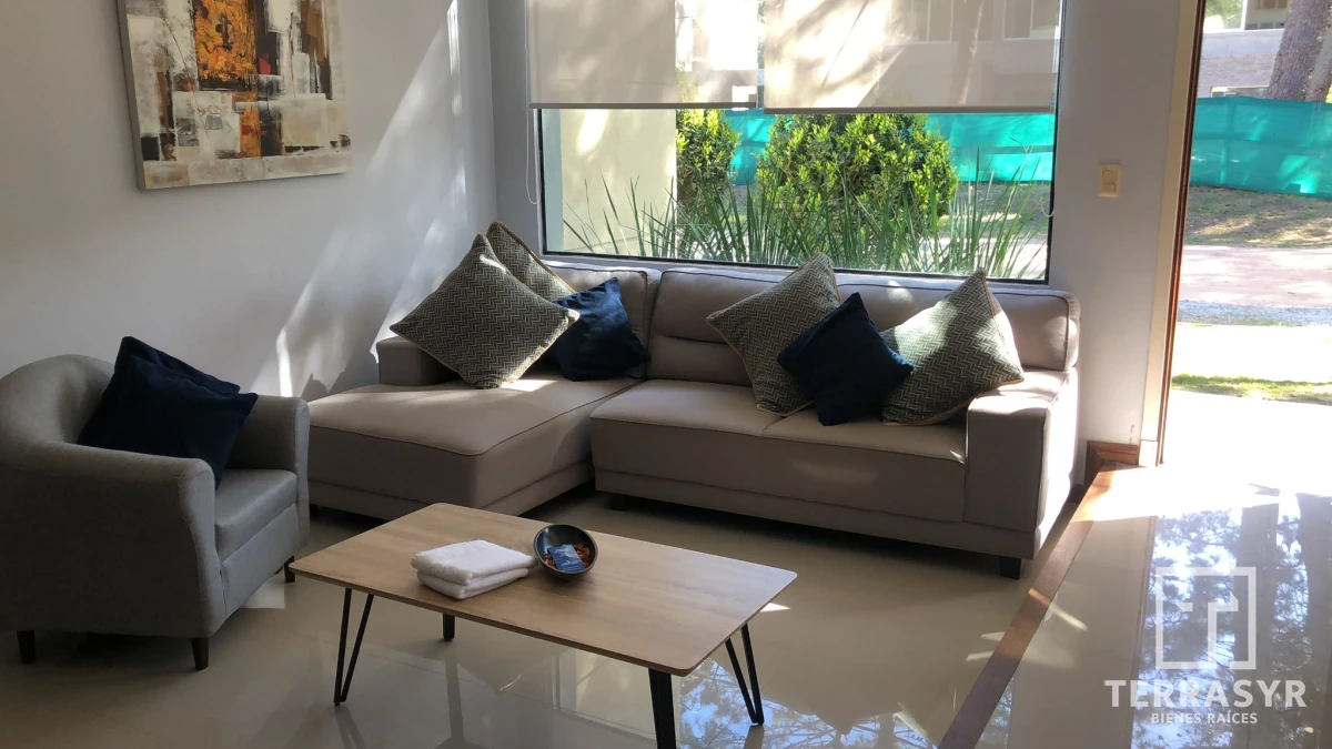 Casa ID.408 - Hermosa casa en solana Green parck 