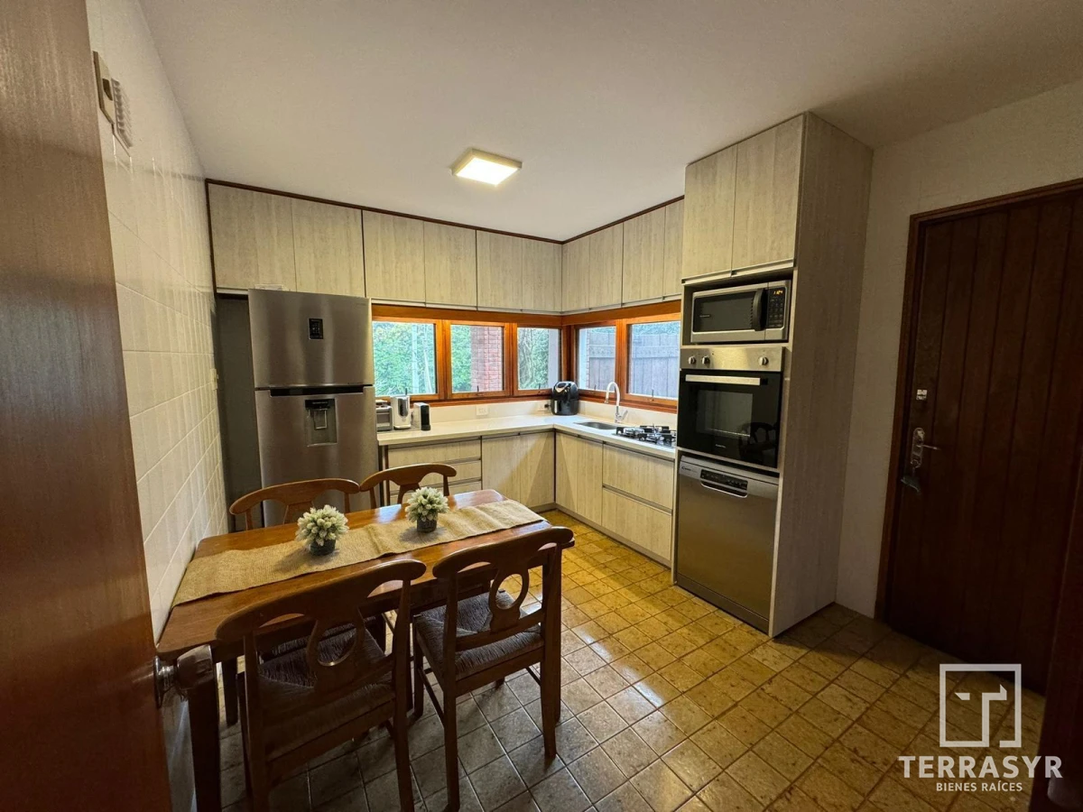 Casa ID.1648 - Casa en Punta del Este, Brava