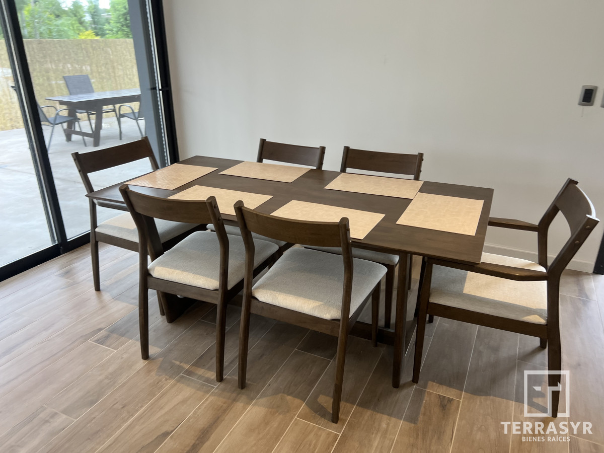 Casa ID.1140 - Casa en playa mansa 