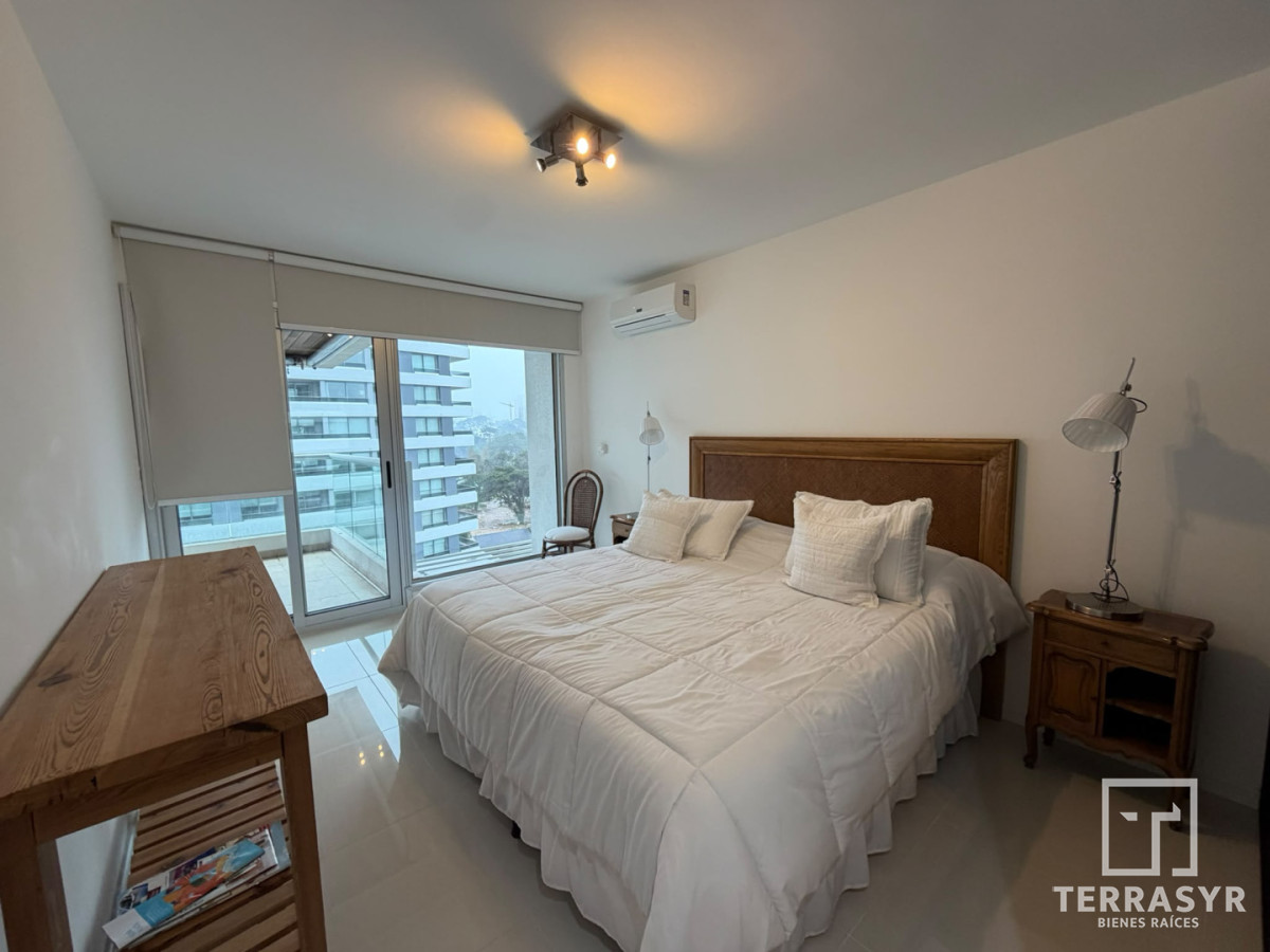 Apartamento ID.1915 - Apartamento en Punta del Este, Brava