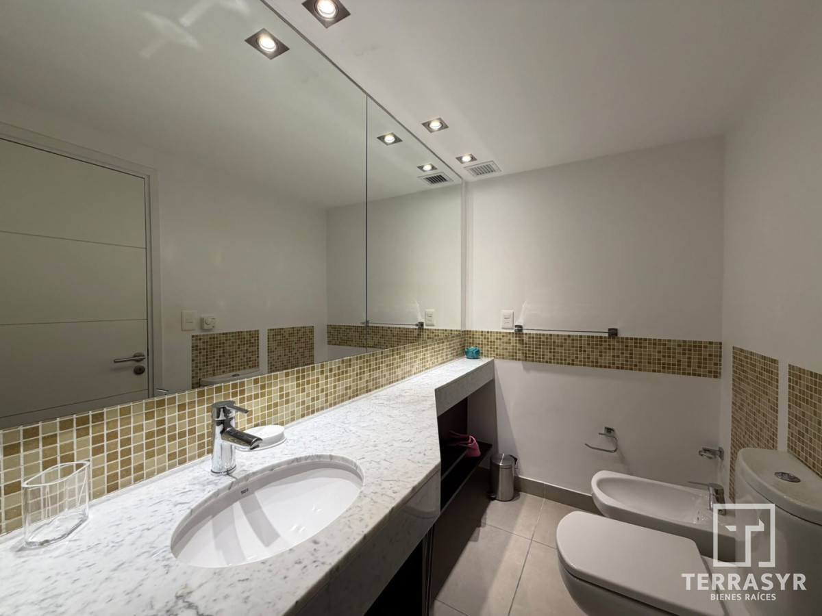 Apartamento ID.1915 - Apartamento en Punta del Este, Brava