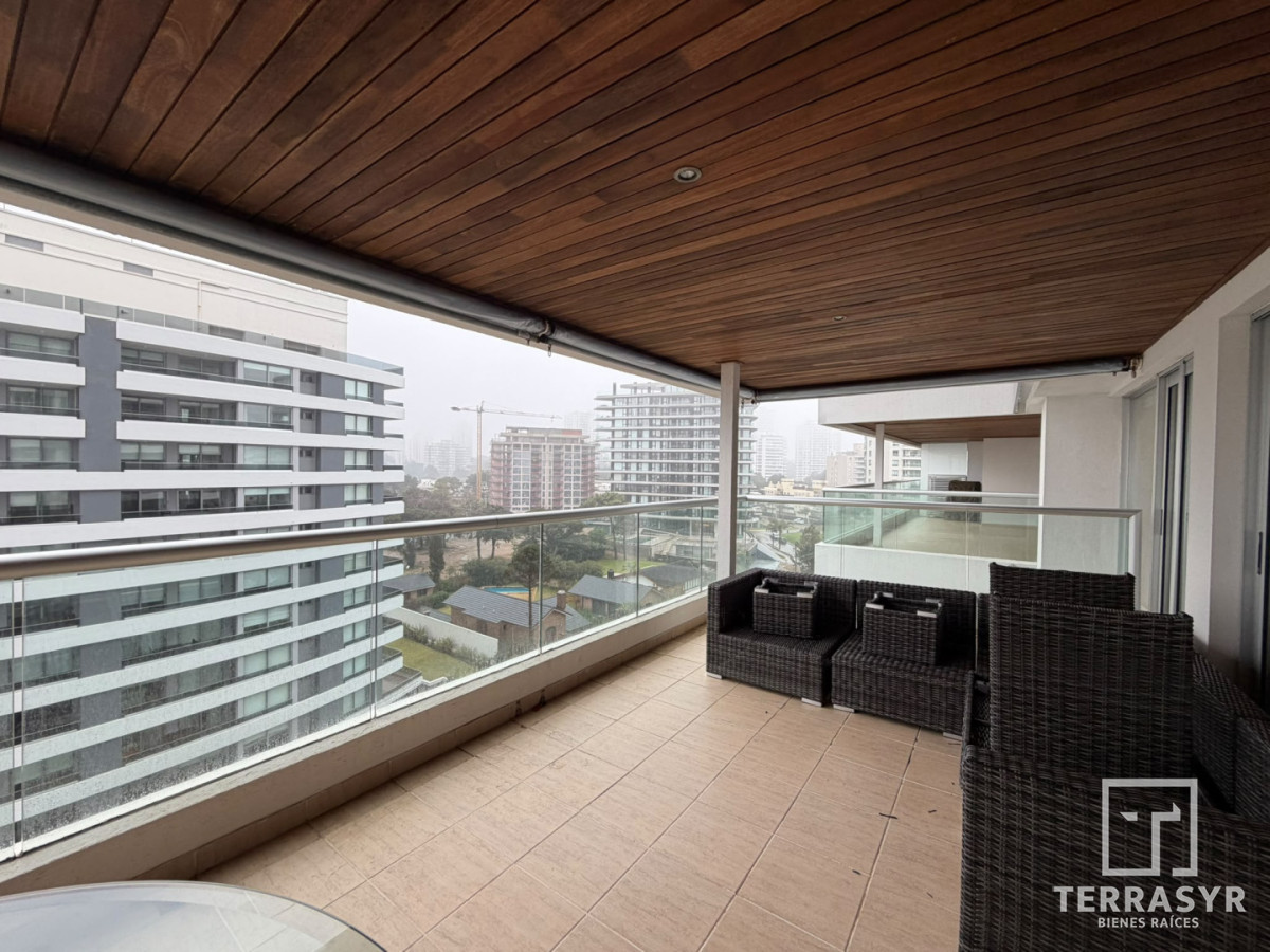 Apartamento ID.1915 - Apartamento en Punta del Este, Brava