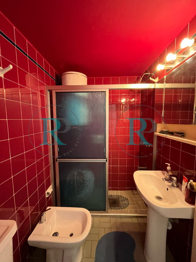 Apartamento ID.2770 -  VENTA APARTAMENTO 2 DORMITORIOS 2 BAÑOS DOBLE GARAJE