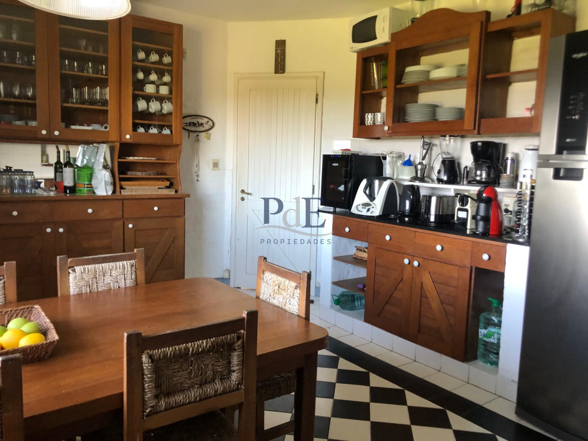 Casa Frente al Mar de 5 Dormitorios + Dependencia. Montoya - Imagen 11