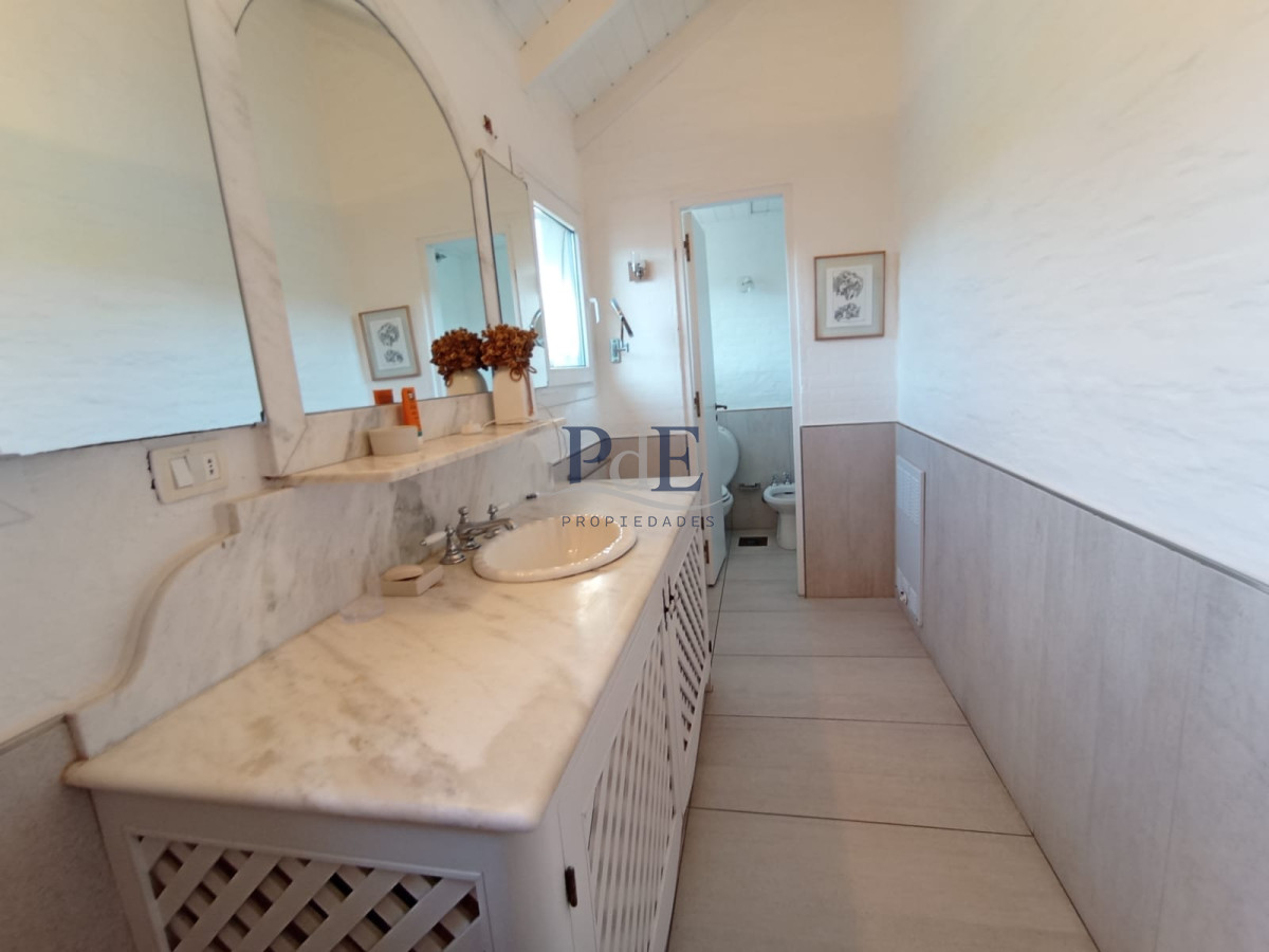 Casa Frente al Mar de 5 Dormitorios + Dependencia. Montoya - Imagen 21